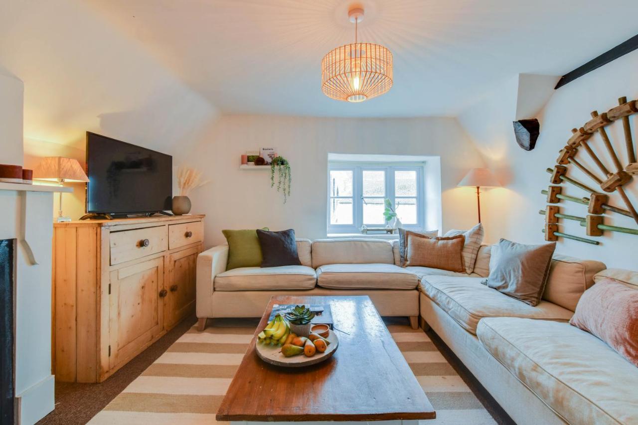 The Nook, Newly Available Relaxed 2 Bed, Cotswolds Διαμέρισμα South Cerney Εξωτερικό φωτογραφία